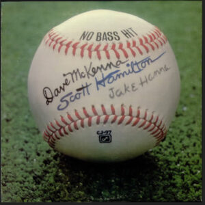 No Bass Hit – Dave McKenna · Scott Hamilton · Jake Hanna